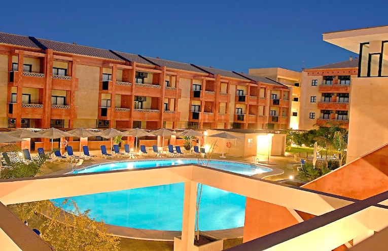 Swimming pools - 2
