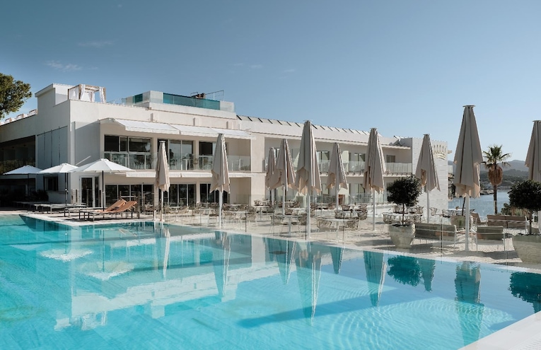 Swimming pools - 2
