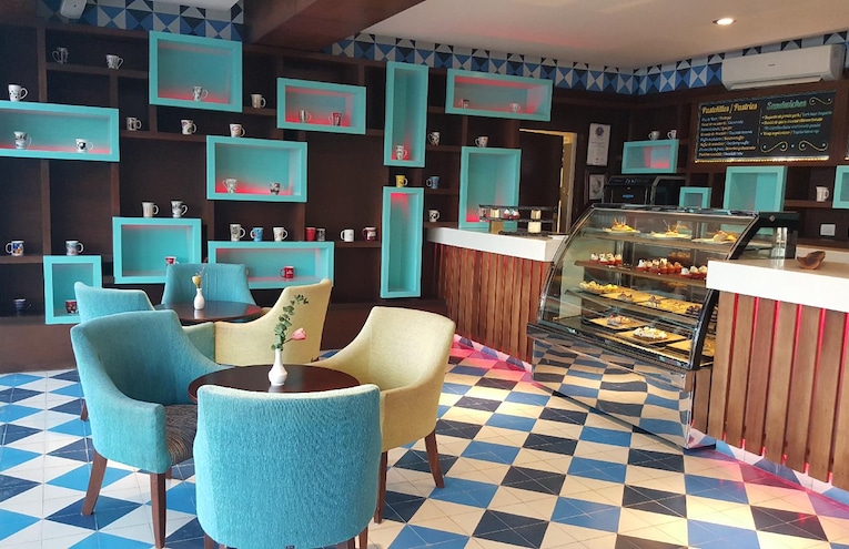 Restaurants - 6