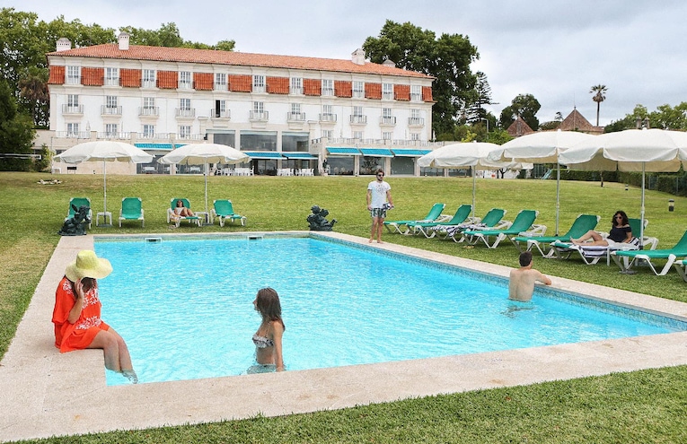 Swimming pools - 2