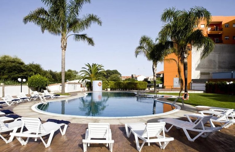 Swimming pools - 1