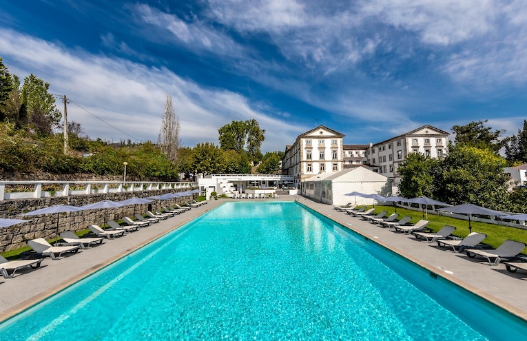 Swimming pools - 1
