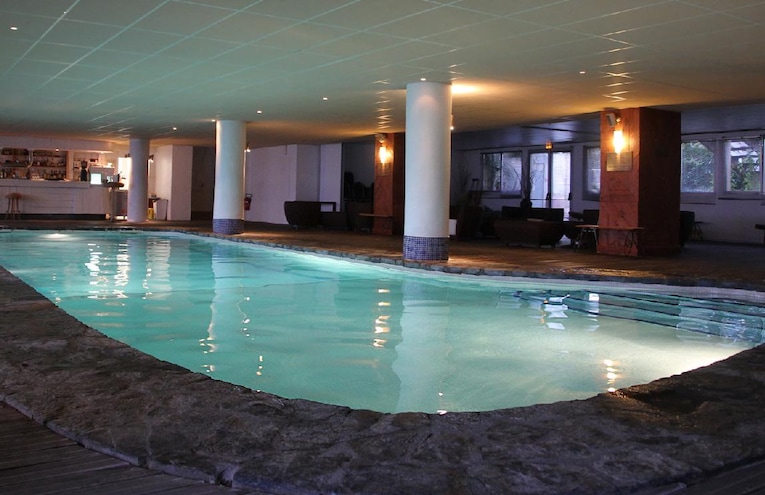 Swimming pools - 1