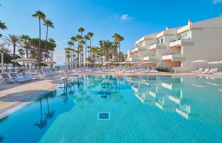 Swimming pools - 1