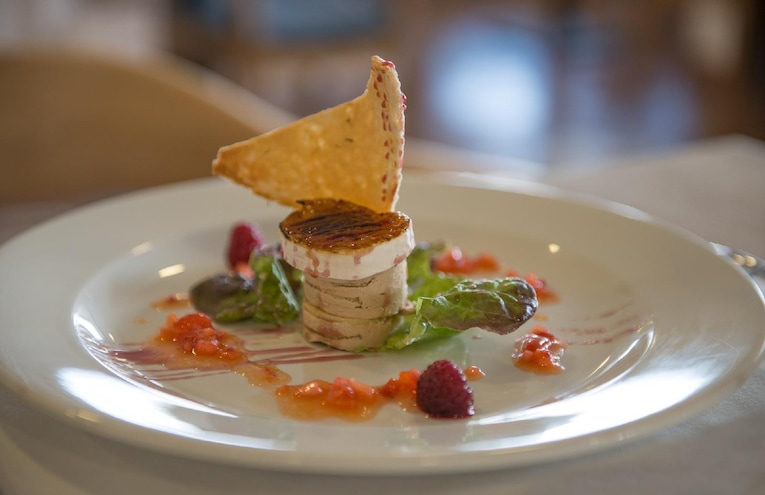 Restaurants - 6