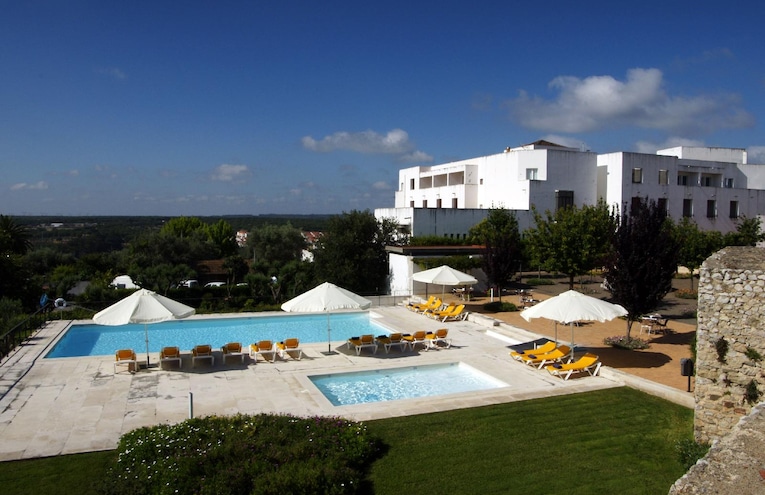 Swimming pools - 1
