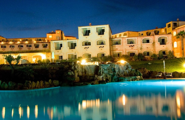 Swimming pools - 1