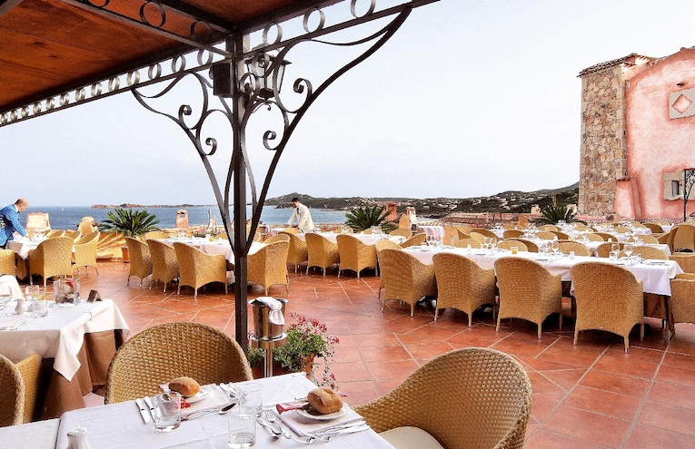 Restaurants - 6