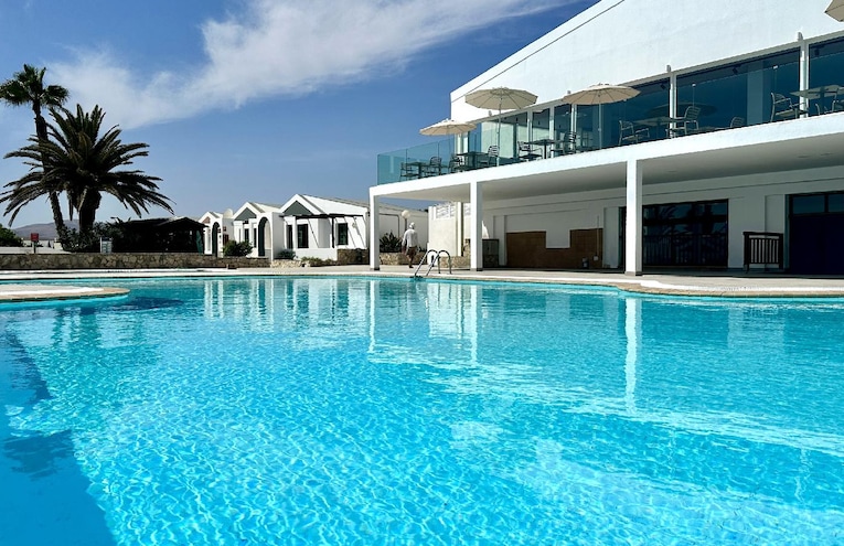 Swimming pools - 2