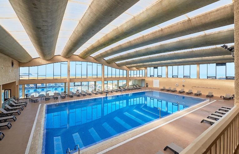 Swimming pools - 1