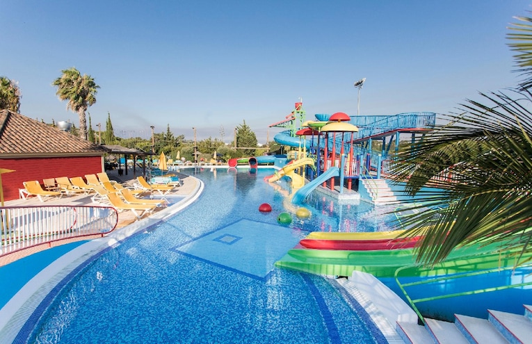 Swimming pools - 8