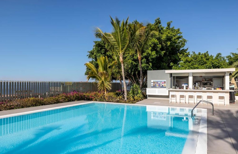 Swimming pools - 1
