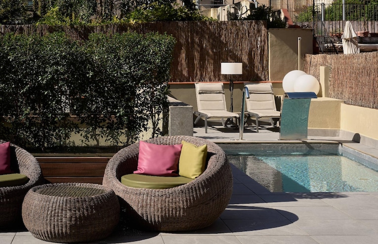 Swimming pools - 4