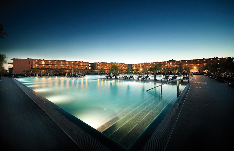 Swimming pools - 1