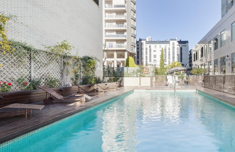 Swimming pools - 2