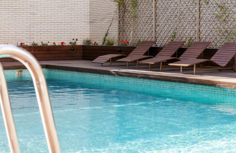 Swimming pools - 4