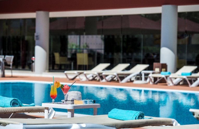 Swimming pools - 2