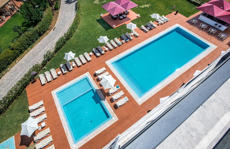 Swimming pools - 4