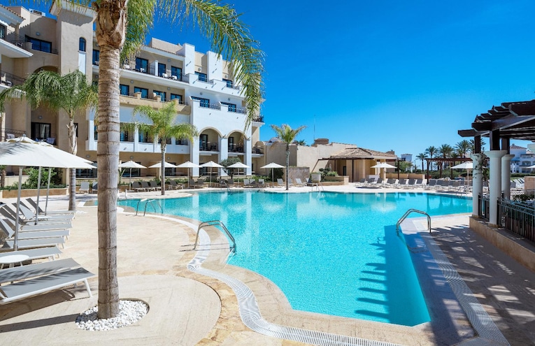 Swimming pools - 1