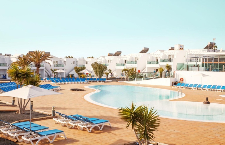 Swimming pools - 1