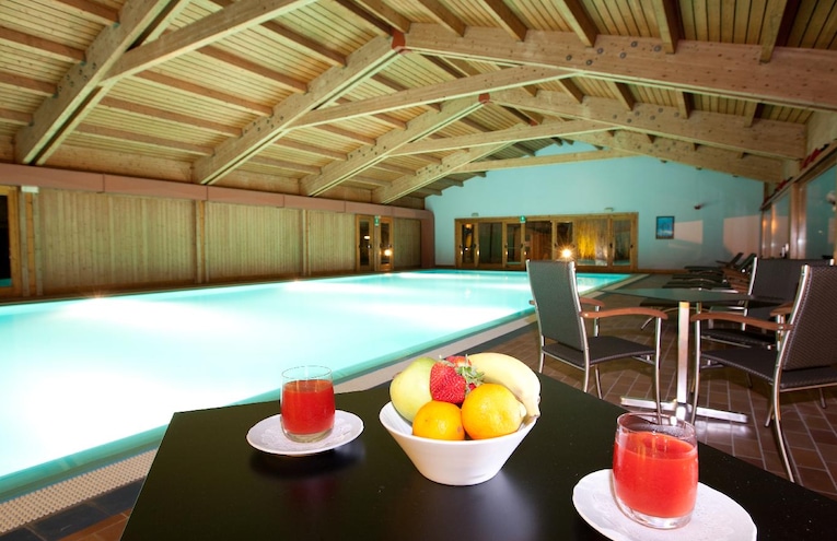 Swimming pools - 5