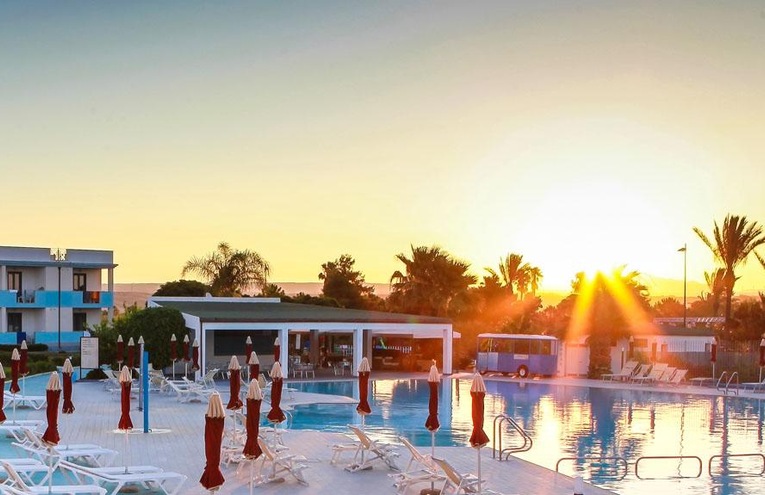 Swimming pools - 1