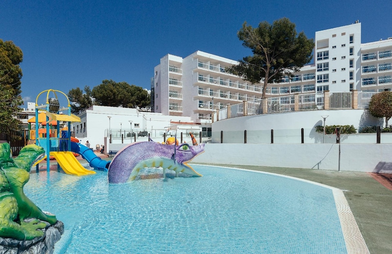 Swimming pools - 1