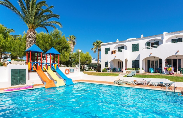 Swimming pools - 2