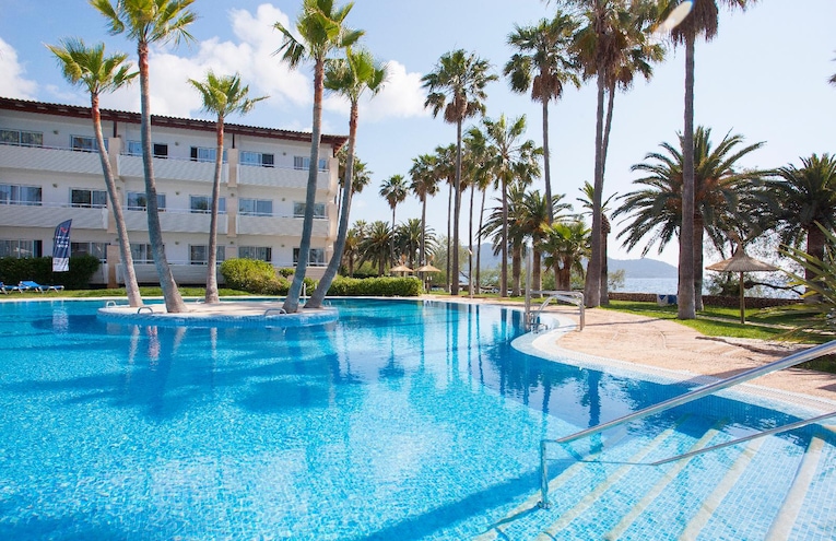 Swimming pools - 4