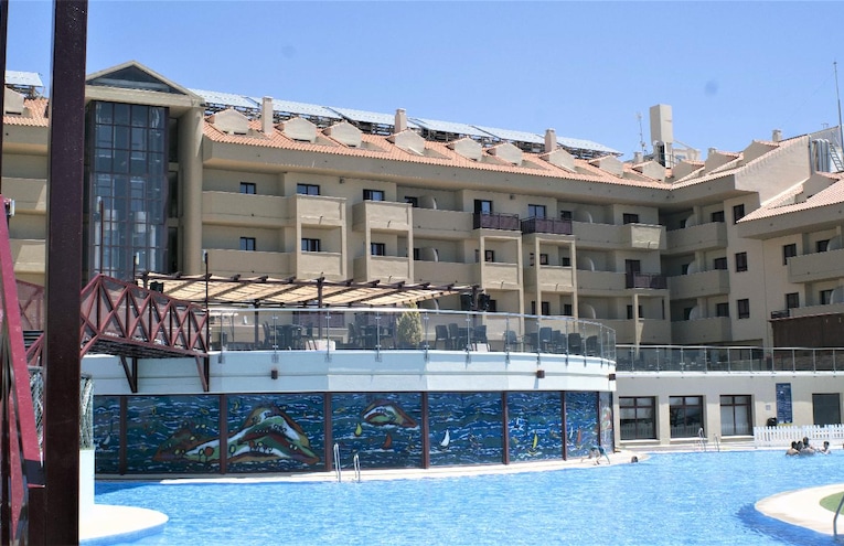 Swimming pools - 3