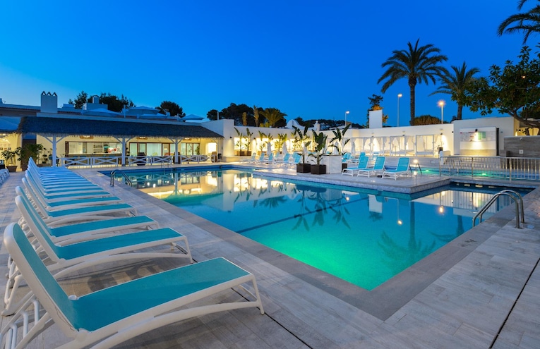 Swimming pools - 4