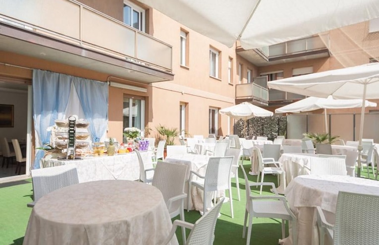 Restaurants - 3