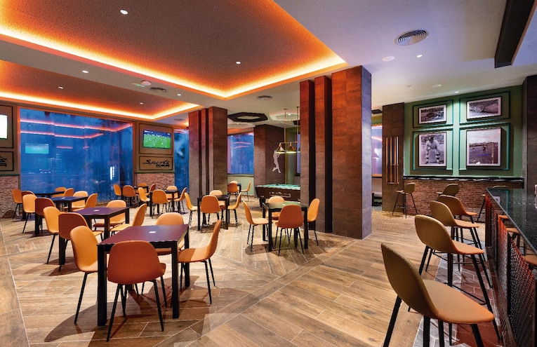 Restaurants - 4