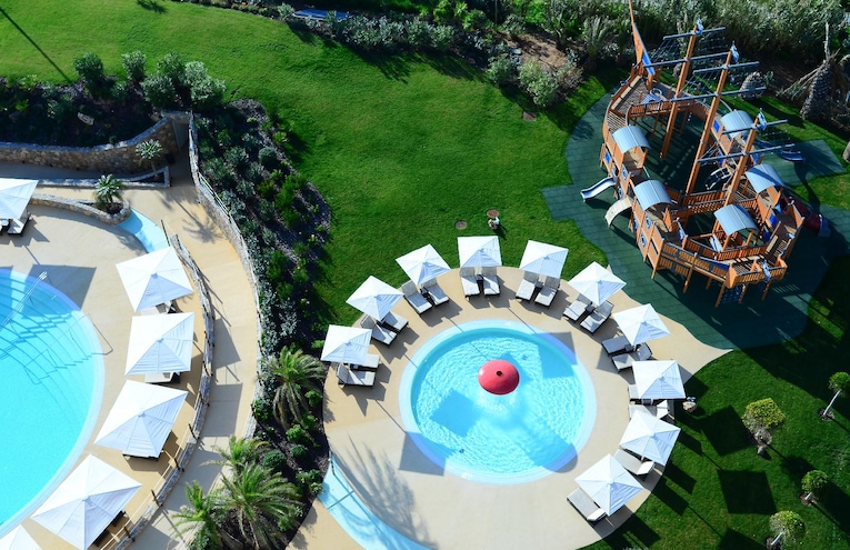 Swimming pools - 2