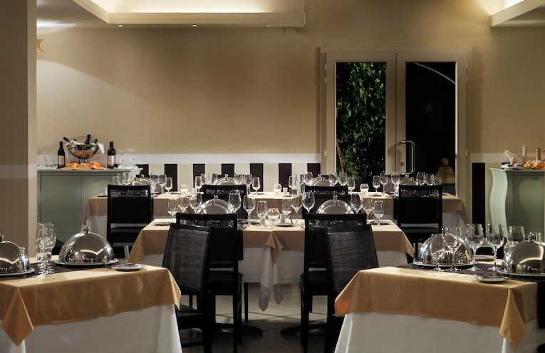 Restaurants - 1