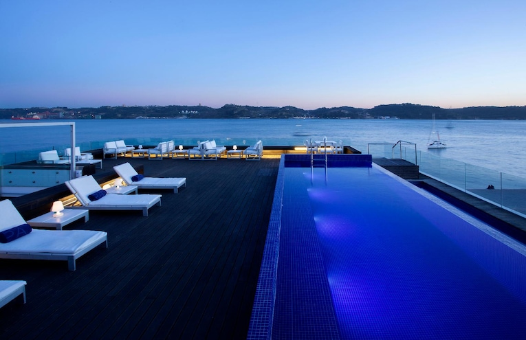 Swimming pools - 1