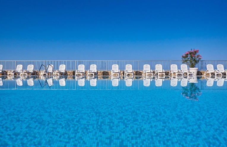 Swimming pools - 2