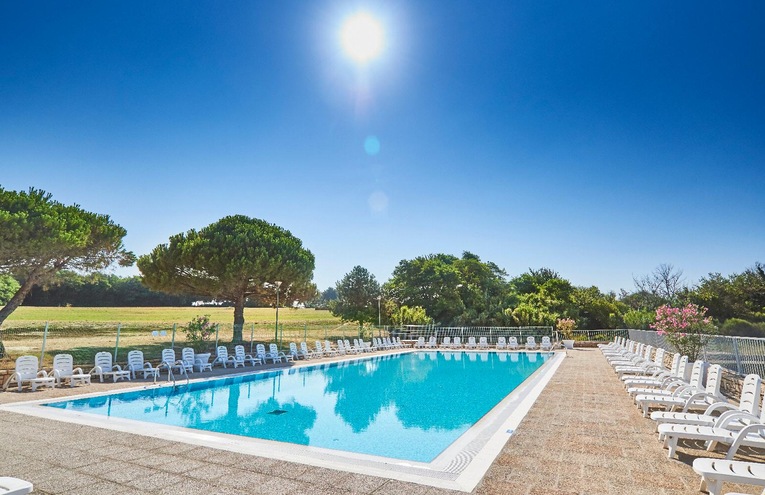 Swimming pools - 3