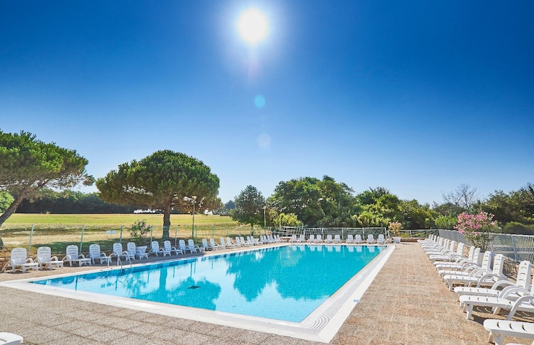 Swimming pools - 3
