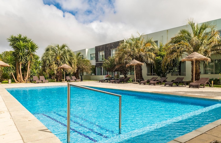 Swimming pools - 1