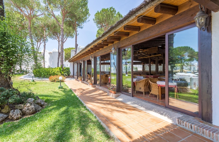 Restaurants - 1