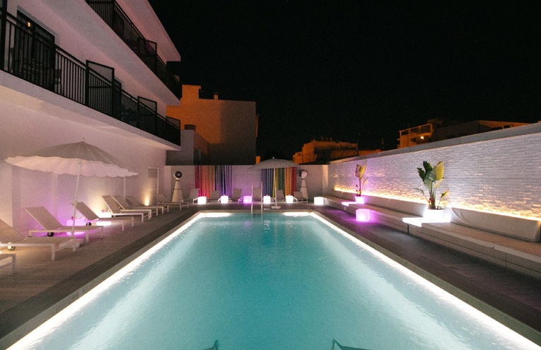 Swimming pools - 3