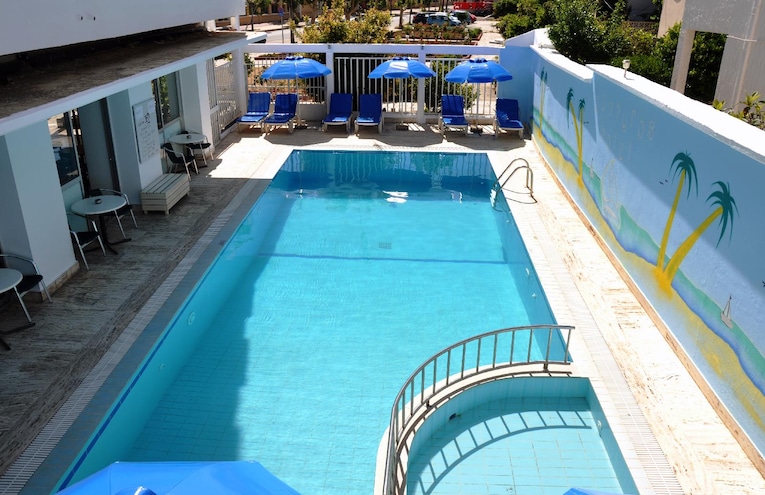 Swimming pools - 2