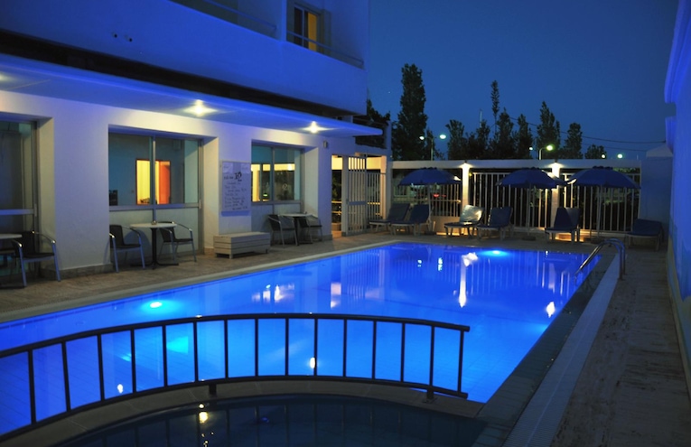 Swimming pools - 3