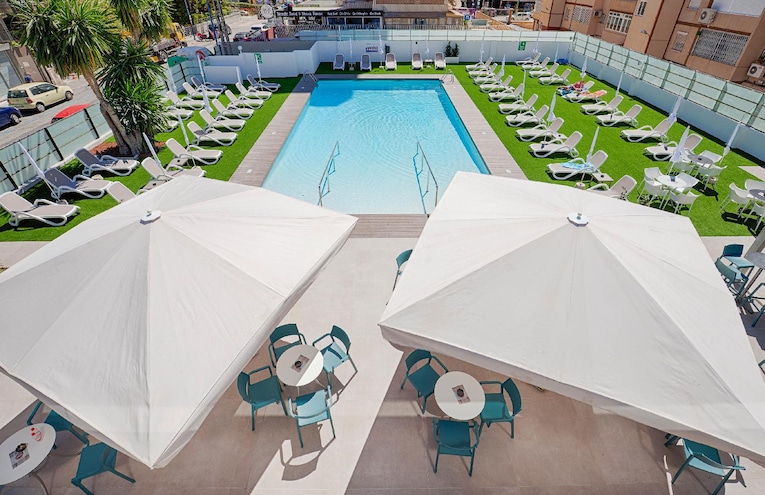 Swimming pools - 2