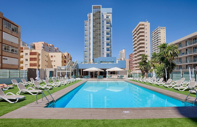 Swimming pools - 1