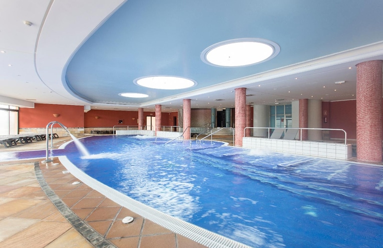 Swimming pools - 4