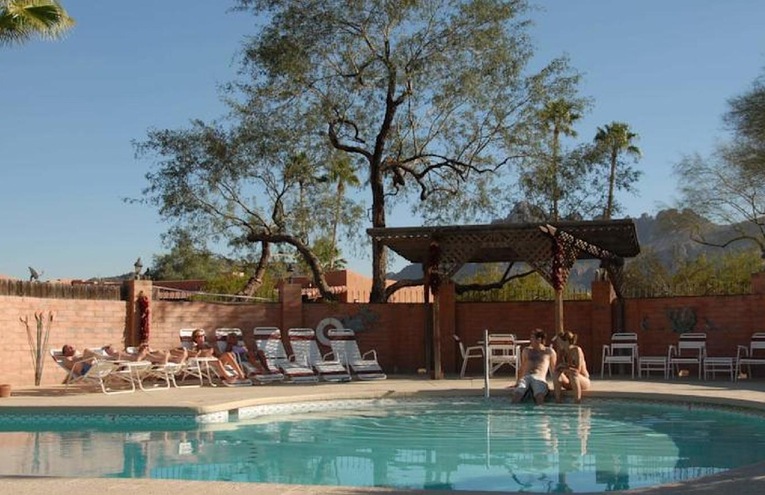 Swimming pools - 1