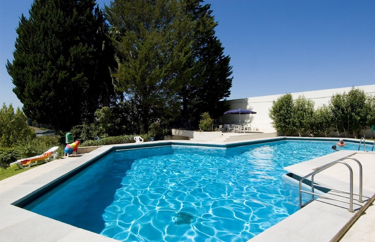 Swimming pools - 1
