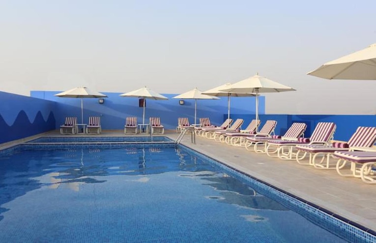 Swimming pools - 2